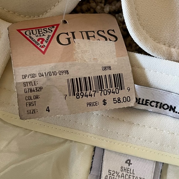 Vintage 1980s “Clueless” Cream Guess Blazer and Skirt Suit - 2/4 - Picture 14 of 16